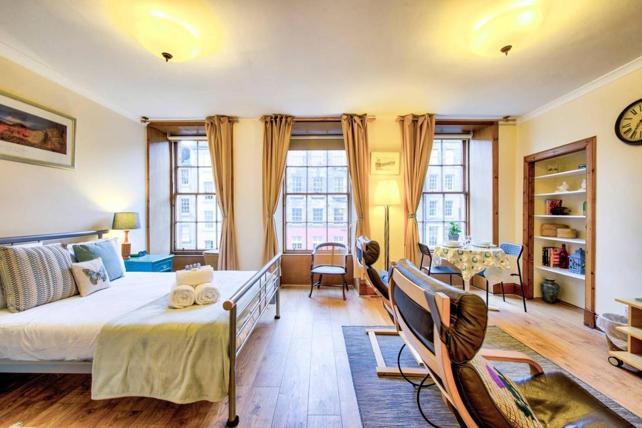Joivy Royal Mile Apartment In Prime Location Edinburgh Exterior photo