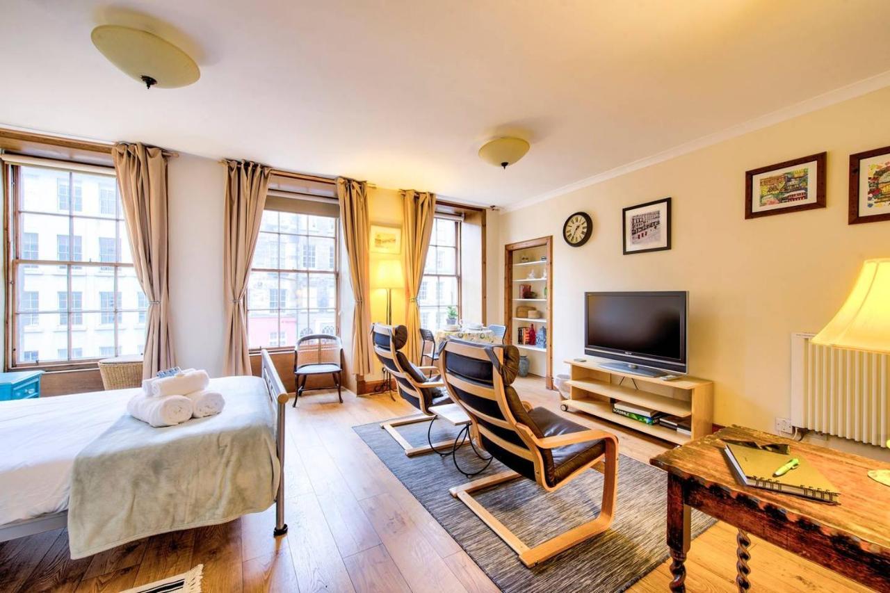 Joivy Royal Mile Apartment In Prime Location Edinburgh Exterior photo